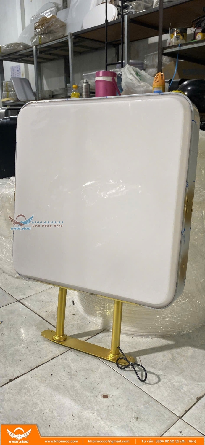 Xưởng Gia Công Hộp Đèn Mica Hút Nổi Giá Rẻ, Uy Tín #1 HCM (10)