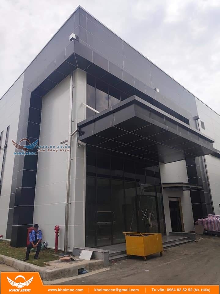 Ốp Alu Mái Sảnh Giải Pháp Hiện Đại Cho Kiến Trúc s 2a6s