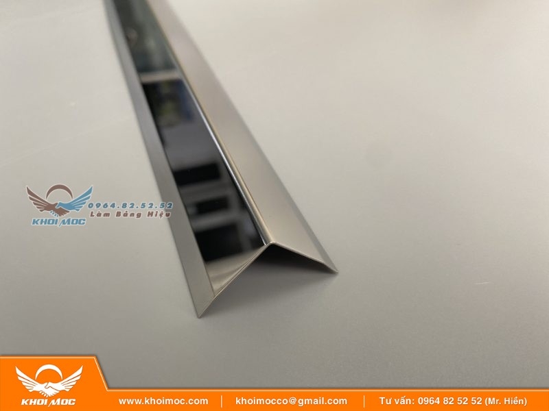 chữ inox trắng bóng có bền không6 26a2ssa