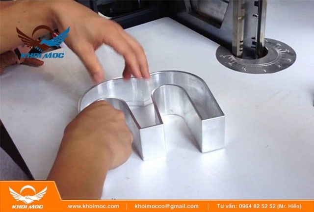 Chữ Nhôm Là Gì Các Loại Chữ Nhôm 6s5s