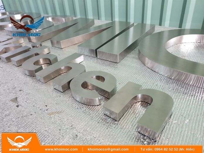 gia công chữ inox hcm