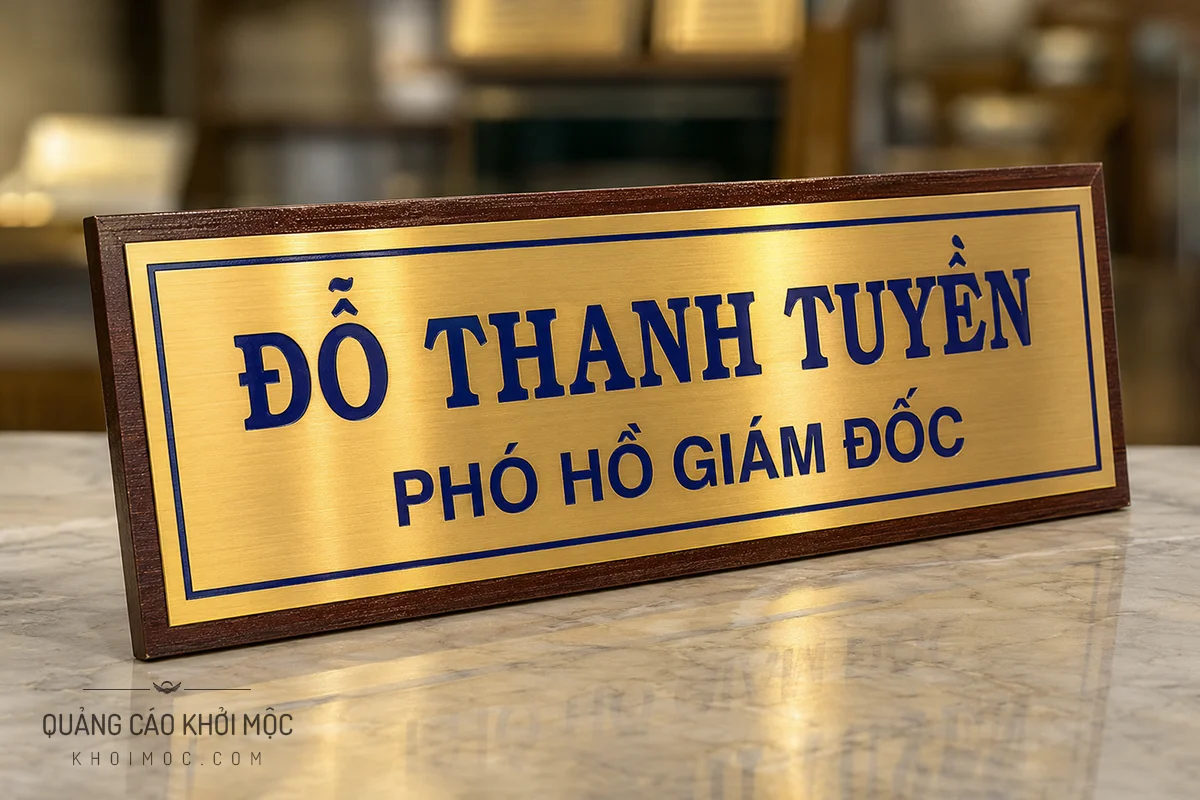 Bảng chức danh inox ăn mòn kết hợp đế mica